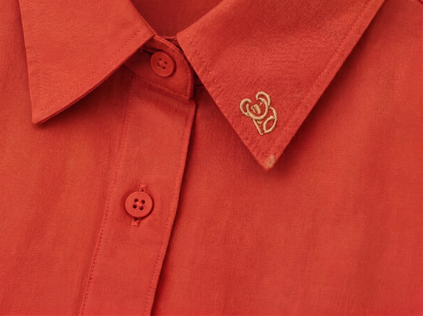Solid Red Relaxed Fit Linen Shirt - Image 3